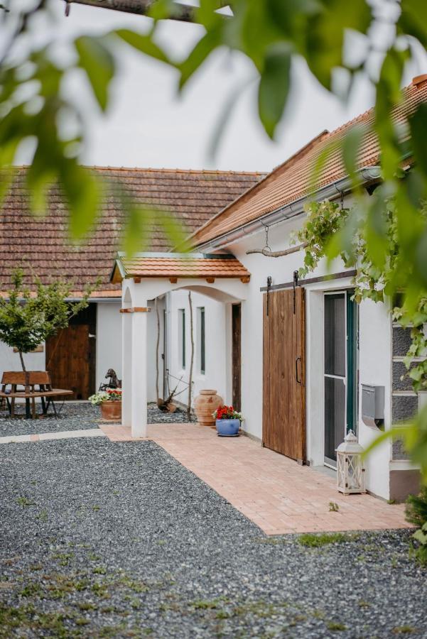 Maria Bild Landhaus Schaller Im Suedburgenland מראה חיצוני תמונה